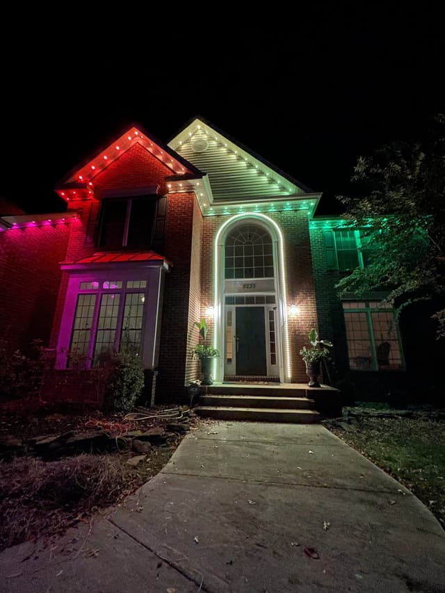 Holiday LED lighting installation